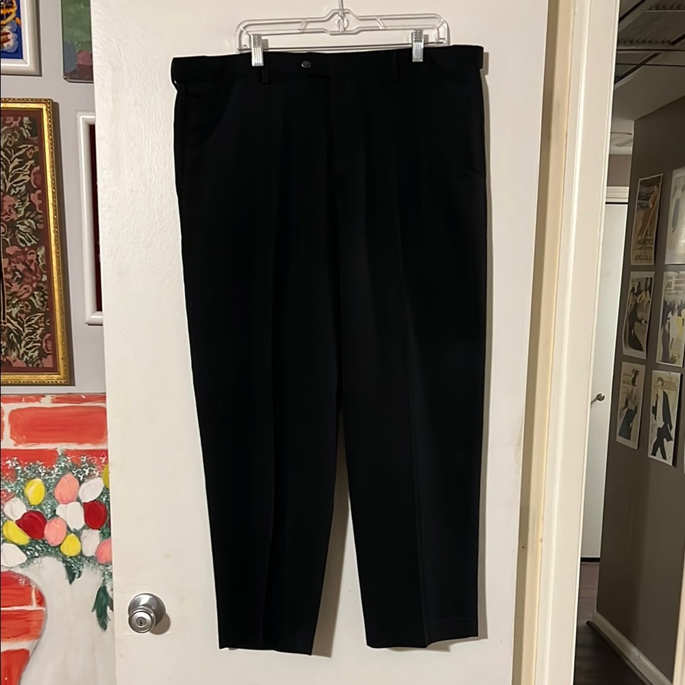 Croft & Barrow men’s black trousers